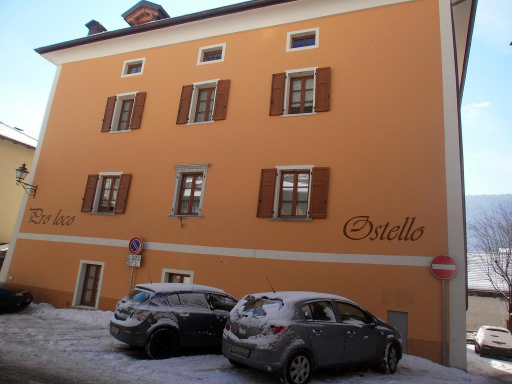 Taxus Hostel Pieve Tesino Kültér fotó
